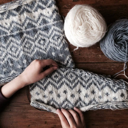 The Bjerge Pillow Knit Pattern