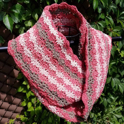 Vintage Rose Infinity Scarf Crochet Kit